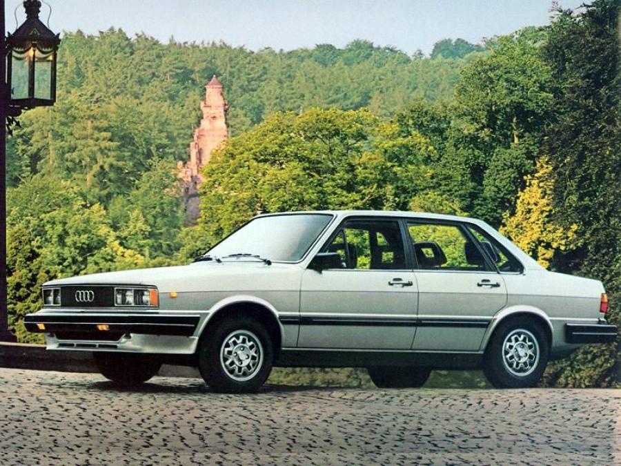  Audi 4000 1980 года  (фото 1 из 6)